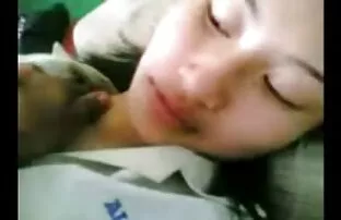 الكتاكيت الصغار انتشار الساقين سكس أجنبية مترجمة و يتمتع كس الجنس
