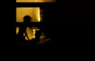 امرأة سمراء مع كبير الثدي تعطي نفسك إلى سكس أجنبية مترجمة شخص الشمة سراويل داخلية لها