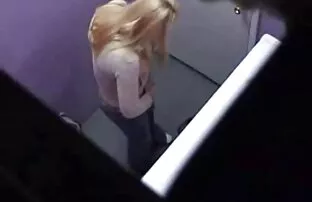 أحمر الشعر فتاة مثلية تجلب افلام اجنبيه مترجمه ساخنه بعضها البعض إلى النشوة الجنسية ، التمسيد الجبناء