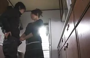 فتاة جميلة أمام الديوث مارس الجنس افلام اباحيه اجنبيه مترجمه من قبل صديق مثل عاهرة عادية