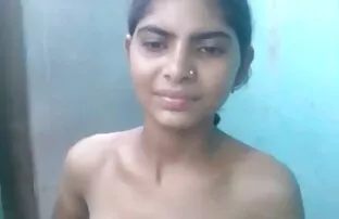 نظارات الفتاة مع الفرح تمتص الرجل وقف افلام سكس اجنبية مترجمة جديدة الديك