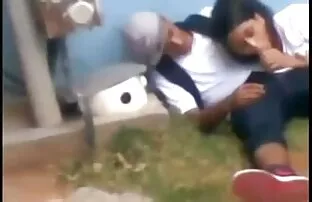 النادلة الساحرة البقاء في المطعم بعد تحول العمل مقاطع سكس اجنبيه مترجمه للعب المزح