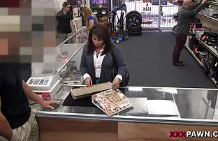 ناضجة مفلس قصص سكس اجنبية مترجمة الملكة الهزات قبالة أصلع كس مع هزاز