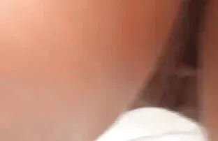 جميلة أحمر الشعر في سن المراهقة في جوارب مثير افلام اجنبية مترجمة جنسية هو مطيع أمام كاميرا ويب