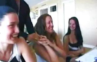بوف سمراء اللعب مع اللعب سكس افلام اجنبيه مترجمه كس على كرسي مريح