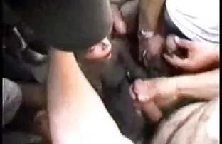 الموقع توماس يحصل مارس الجنس افلام سكس اجنبية مترجمة جديدة في ثلاثة ثقوب من قبل رجل يهرب من العمل
