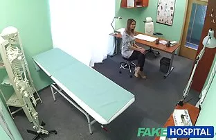أمي الساخنة امتدت الساقين و على أساس هزاز على المنشعب افلام سكس اجنبيه مترجمه للعربيه
